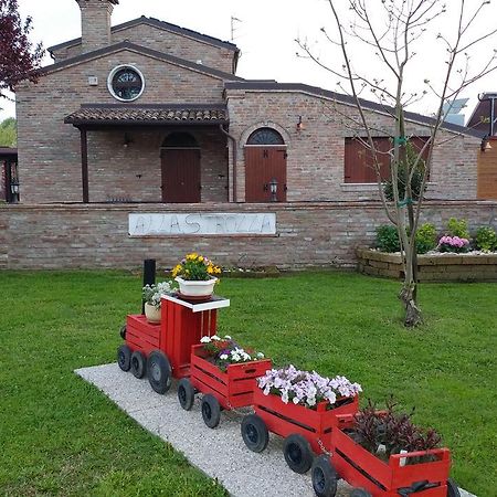 Agriturismo Alla Strozza Voghenza Bagian luar foto